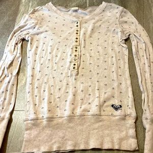 Beautiful casual long sleeve shirt.